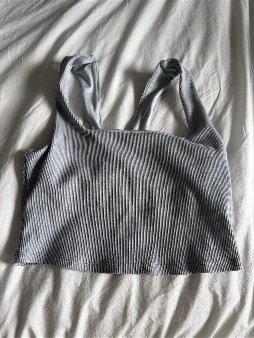 ALO Yoga Ribbed Square-Neck Crop Tank - Light Gray